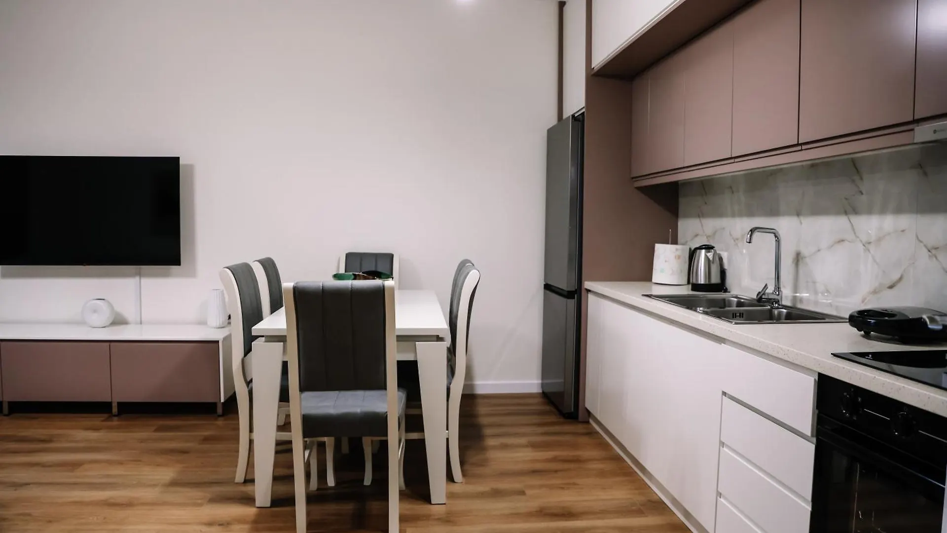 Oasis Apartment コルチャ 0*,